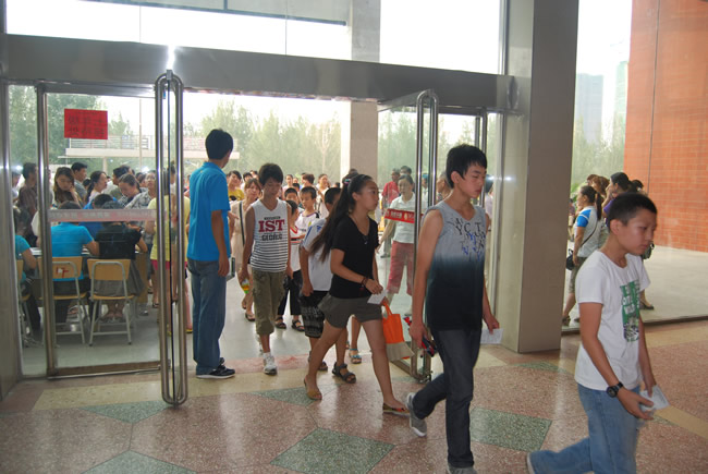 洛阳东方外语学校第三批测试现场