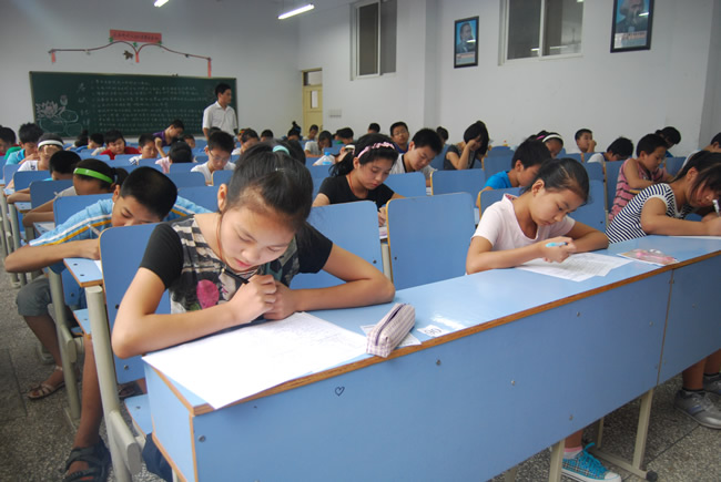 洛阳东方外国语学校第二批测试现场