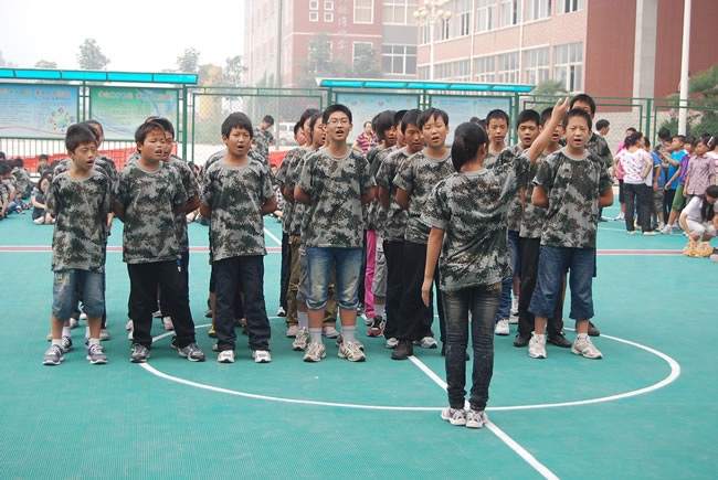 洛阳东方外国语学校歌咏比赛