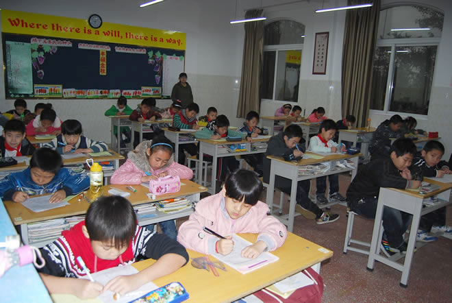 洛阳东方外国语学校小学期中考试