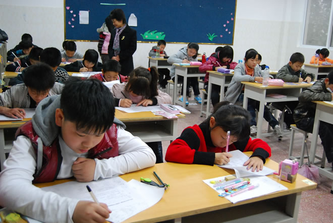 洛阳东方外国语学校小学期中考试