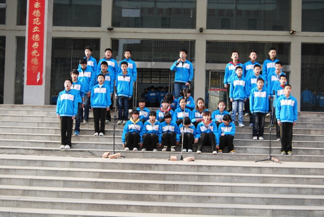 洛阳东方外国语学校,英文歌曲比赛
