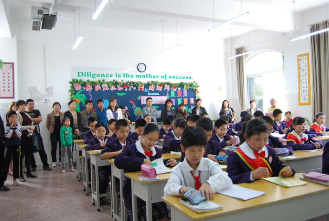 洛阳东方外国语学校-开放日课堂