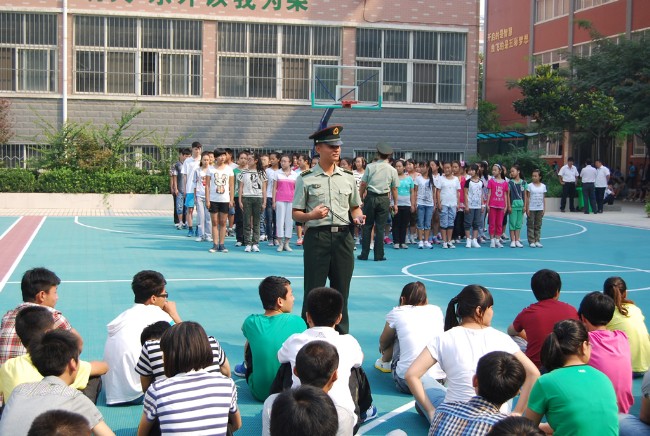 洛阳东外2012初中部新生军训