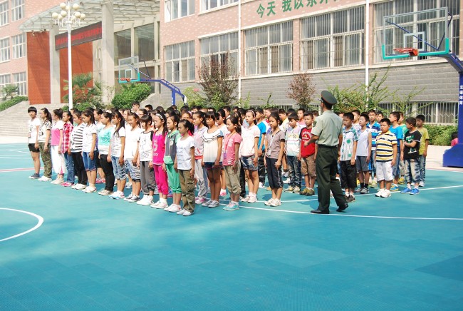洛阳东外2012初中部新生军训