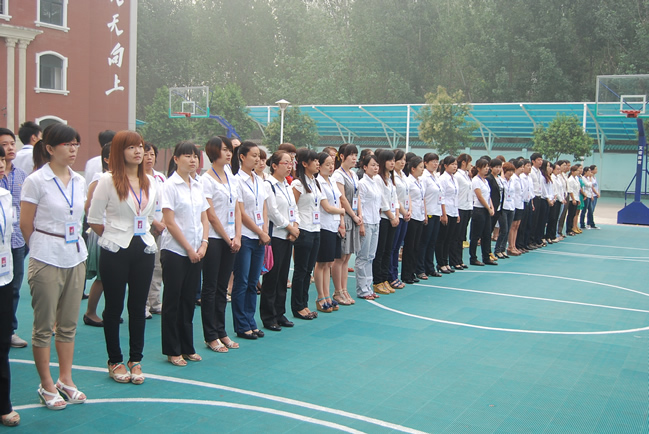 洛阳东方外国语学校,2012-13第二学期开学典礼