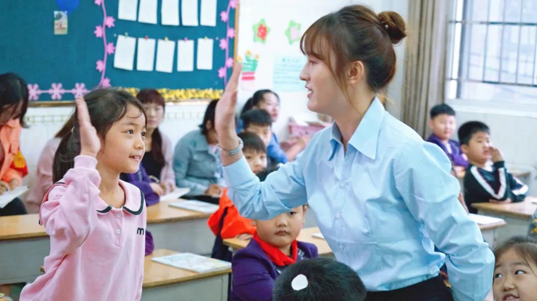 激活自主课堂,点燃研究热情丨东外小学部名师引领课活动纪实