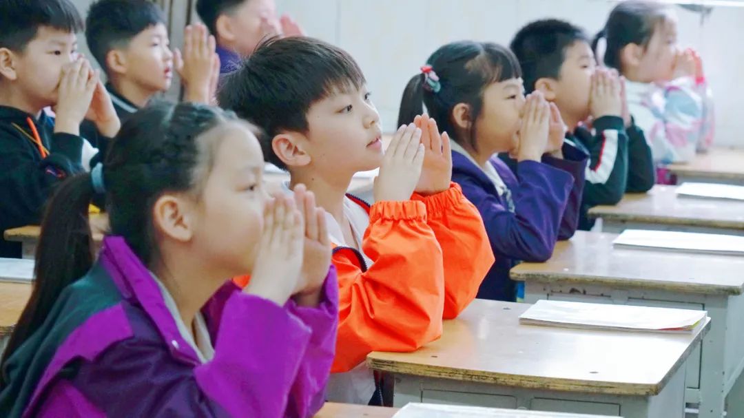 激活自主课堂,点燃研究热情丨东外小学部名师引领课活动纪实