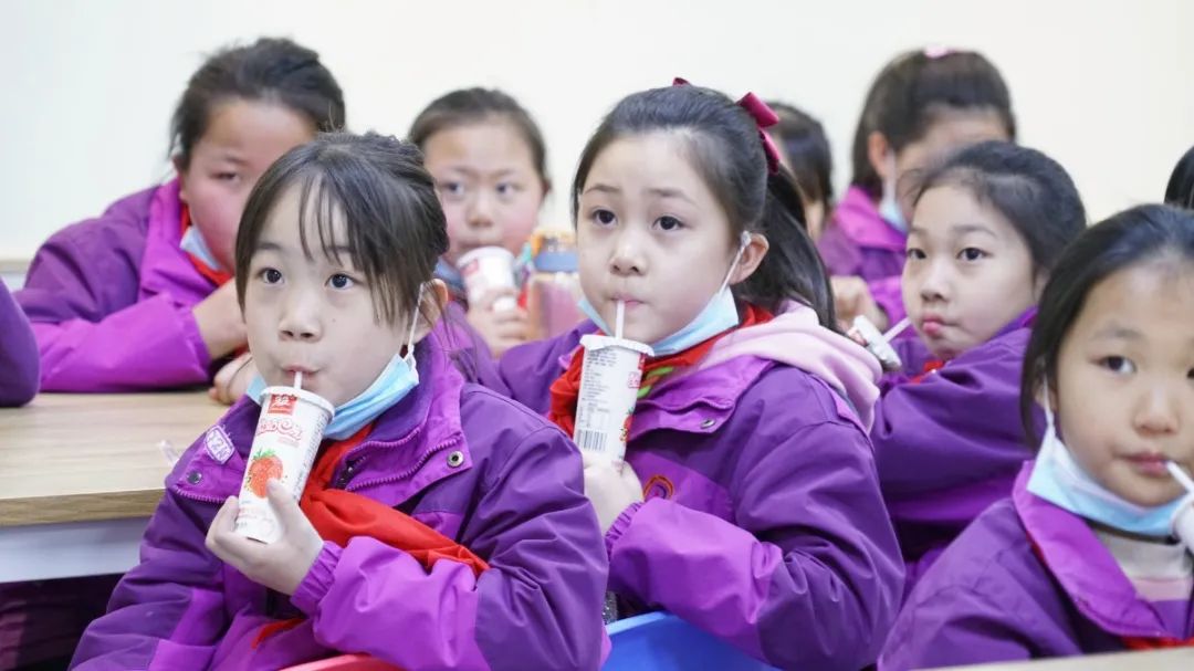 遇见春天 感受牧场生命能量—洛阳东外小学部研学系列活动(二)