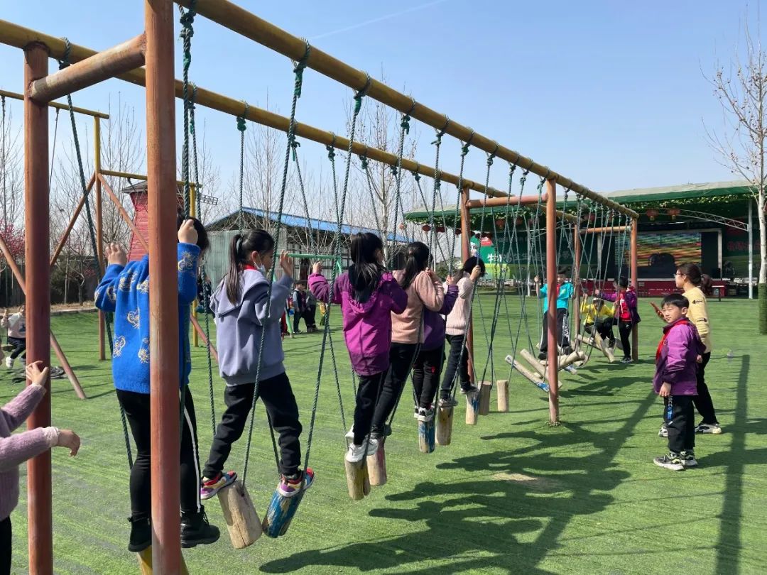 遇见春天 感受牧场生命能量—洛阳东外小学部研学系列活动(二)