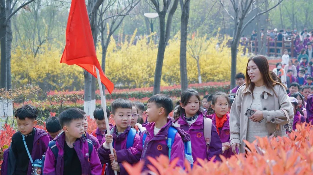 与春天相约,携快乐同行——洛阳东外小学部研学系列活动(三)