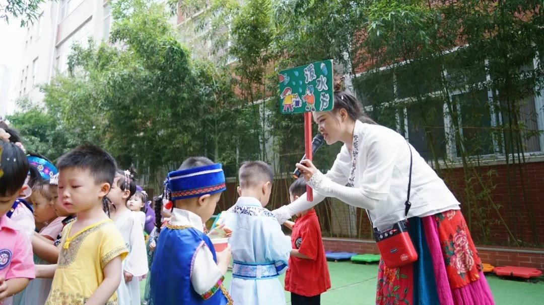 洛阳东方外国语幼儿园献礼建党一百年暨六一民族大联欢活动