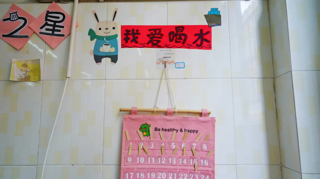 在东外,教室的每一面墙都会说话