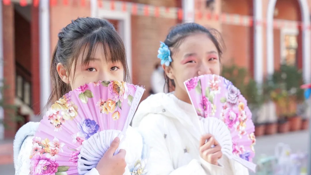 灿烂十一月,“英”你而精彩——洛阳东外小学部英语节