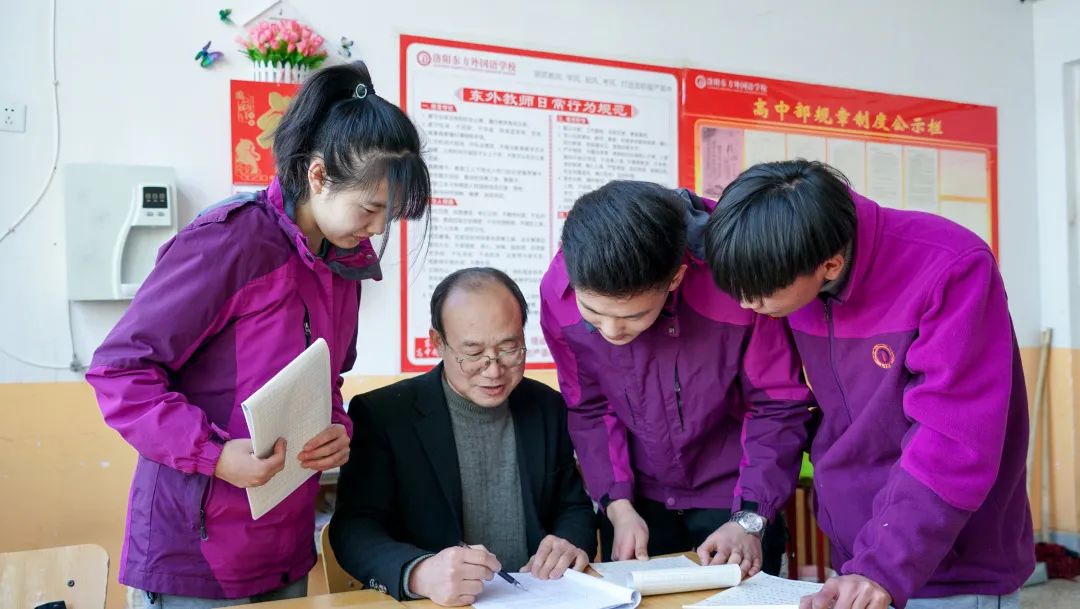 制度为纲,让人必须做;文化铸魂,让人主动做