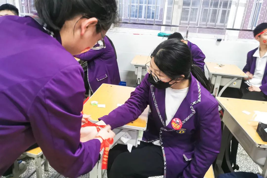 心存凌云志,一起向未来丨洛阳东外2022中考线上百日冲刺誓师大会