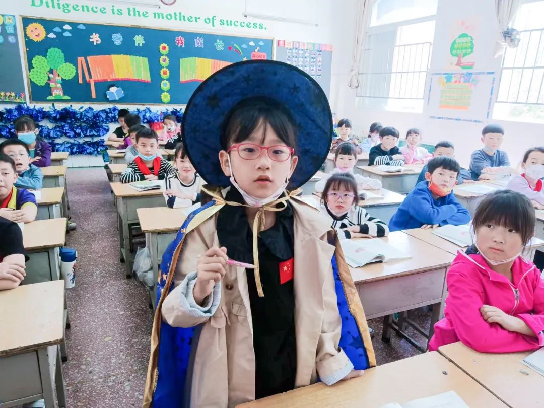 书香陪伴,传递智慧丨洛阳东外小学部书香校园系列活动