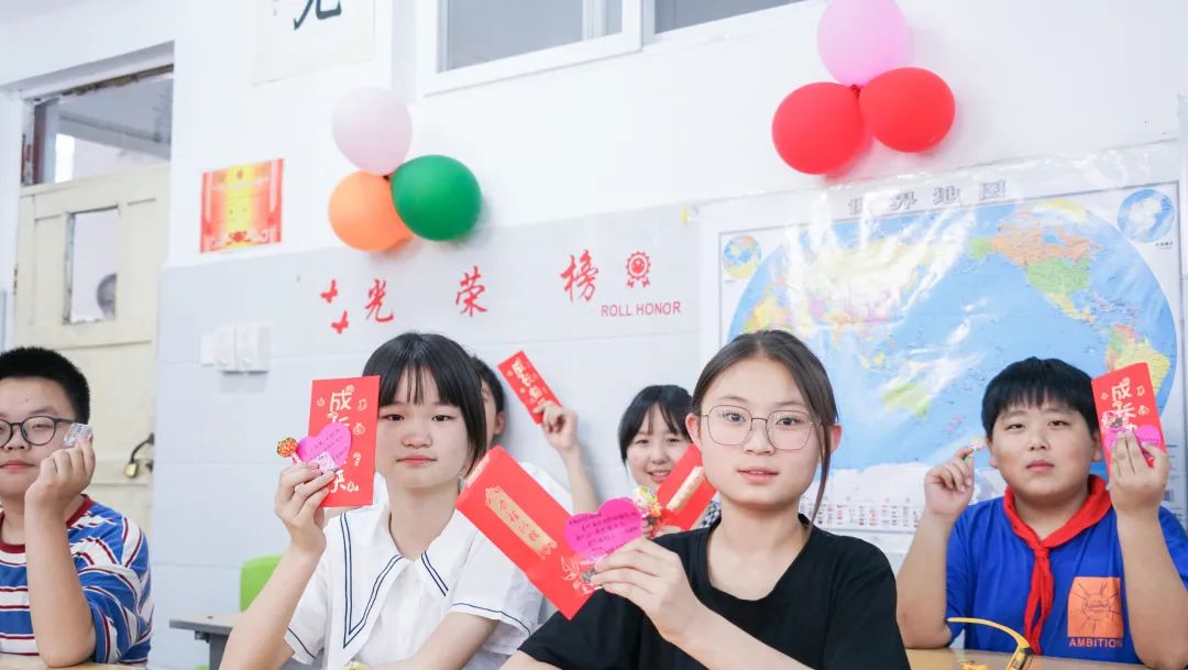 多彩六一 童真校园丨洛阳东外小学部“六一”联欢